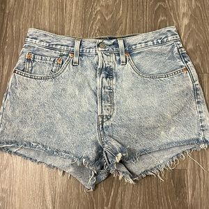Levis 501 light wash denim shorts